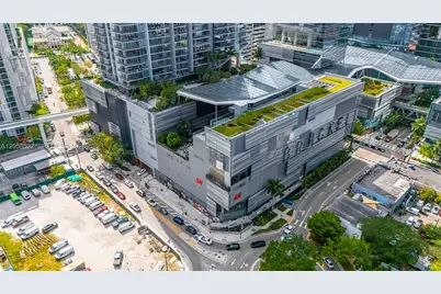 68 SE 6th St #2306, Miami, FL 33131 - Photo 32