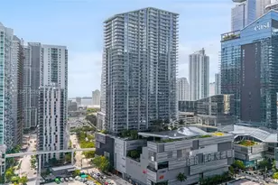 68 SE 6th St, Miami, FL 33131 - Photo 26