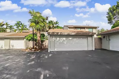 11459 SW 110th Ln, Miami, FL 33176 - Photo 1