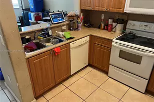 1535 SE 26th St, Homestead, FL 33035 - Photo 14