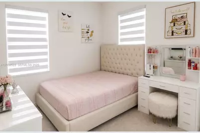 23068 SW 129th Pl, Miami, FL 33170 - Photo 12