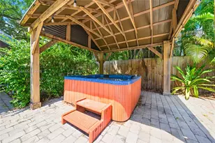 2301 Tequesta Ln, Miami, FL 33133 - Photo 32