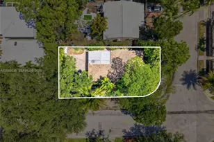 2301 Tequesta Ln, Miami, FL 33133 - Photo 2