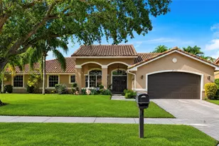 19450 NW 7th St, Pembroke Pines, FL 33029 - Photo 1