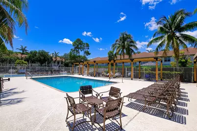 [Address not provided], West Palm Beach, FL 33417 - Photo 4