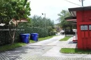 2513 Lincoln St, Hollywood, FL 33020 - Photo 1