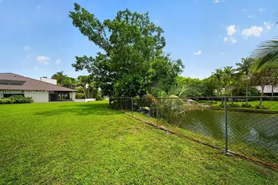 8925 SW 102nd Ter, Miami, FL 33176 - Photo 66