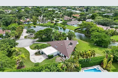 8925 SW 102nd Ter, Miami, FL 33176 - Photo 2
