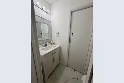 270 NW 71st Ave #4, Miami, FL 33126 - Photo 14