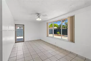 661 W 50th Pl, Hialeah, FL 33012 - Photo 6