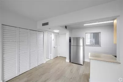 3626 NE 168th St #504, North Miami Beach, FL 33160 - Photo 4