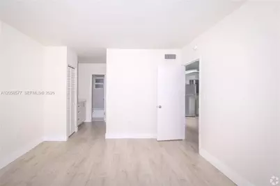 3626 NE 168th St #504, North Miami Beach, FL 33160 - Photo 8