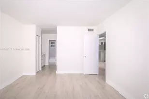 3626 NE 168th St, North Miami Beach, FL 33160 - Photo 8