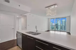 55 SE 6th St, Miami, FL 33131 - Photo 1