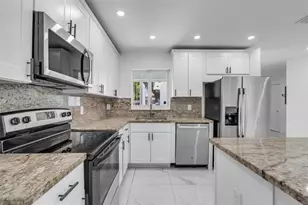 19131 NW 33rd Ct, Miami Gardens, FL 33056 - Photo 4