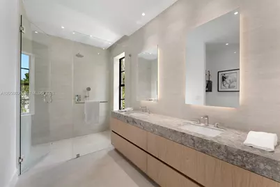 3372 Charles Ave, Miami, FL 33133 - Photo 10
