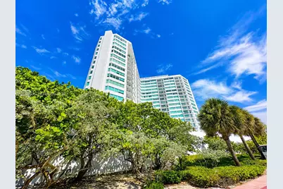 7135 Collins Ave #701, Miami Beach, FL 33141 - Photo 2
