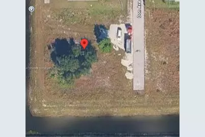 2908 Donald Ave S, Lehigh Acres, FL 33976 - Photo 4