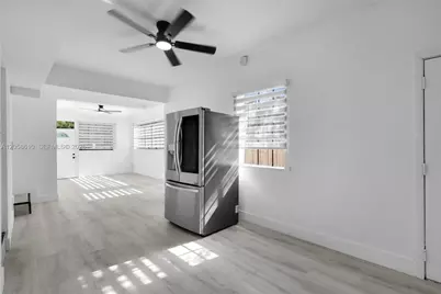 57 NW 68th St, Miami, FL 33150 - Photo 14