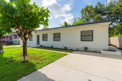 57 NW 68th St, Miami, FL 33150 - Photo 4