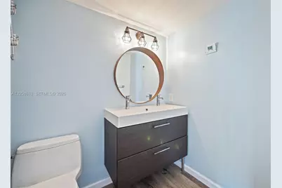 7601 E Treasure Dr #2124, North Bay Village, FL 33141 - Photo 26