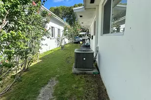6157 SW 64th St, South Miami, FL 33143 - Photo 14