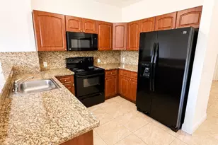 18100 NW 59th Ave, Hialeah, FL 33015 - Photo 4