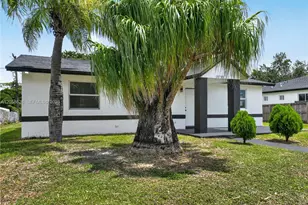 10755 SW 217th St, Miami, FL 33170 - Photo 36