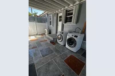 903 NE 111th St #903, Biscayne Park, FL 33161 - Photo 14