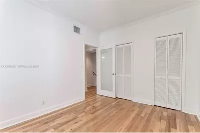 21 Madeira Ave #18, Coral Gables, FL 33134 - Photo 10