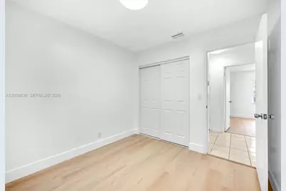 304 SW 77th Ave, North Lauderdale, FL 33068 - Photo 24