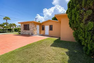 10200 SW 171st St, Miami, FL 33157 - Photo 2
