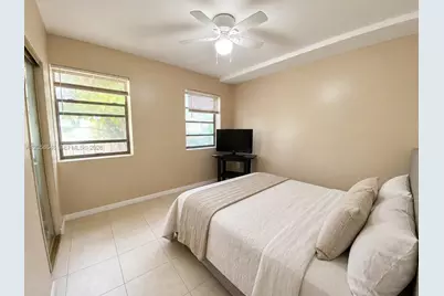 10200 SW 171st St, Miami, FL 33157 - Photo 8