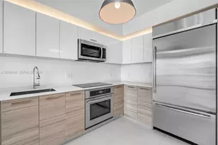 1300 Brickell Bay Dr, Miami, FL 33131 - Photo 12