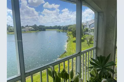 10015 NW 46 St #306-5, Doral, FL 33178 - Photo 2