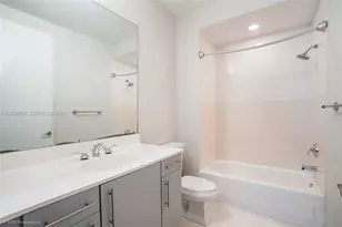 365 SE 6th Ave, Delray Beach, FL 33483 - Photo 8