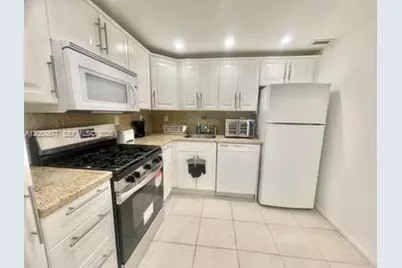 2030 S Ocean Dr #903, Hallandale Beach, FL 33009 - Photo 4
