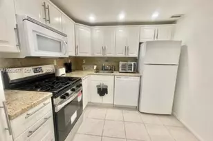 2030 S Ocean Dr, Hallandale Beach, FL 33009 - Photo 4
