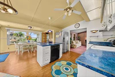 221 Speckled Perch Pt, Other City - In The State Of Florida, FL 33857 - Photo 16