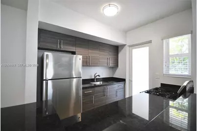 535 73rd St, Miami Beach, FL 33141 - Photo 10