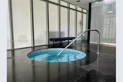 500 Brickell Ave #1407, Miami, FL 33131 - Photo 42