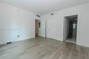 500 Brickell Ave, Miami, FL 33131 - Photo 24
