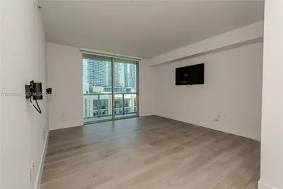 500 Brickell Ave #1407, Miami, FL 33131 - Photo 16