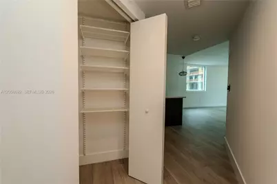 500 Brickell Ave #1407, Miami, FL 33131 - Photo 30