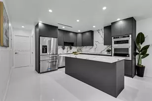 15230 NE 2nd Ave, Miami, FL 33162 - Photo 8