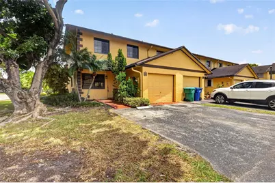 1130 NE 210th Ter, Miami, FL 33179 - Photo 36