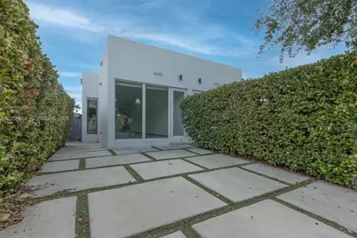 3662 SW 24th Ter #3662, Miami, FL 33145 - Photo 1