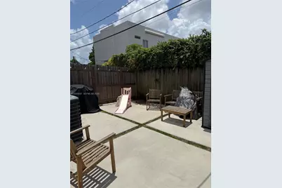 3662 SW 24th Ter #3662, Miami, FL 33145 - Photo 2