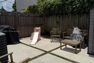 3662 SW 24th Ter, Miami, FL 33145 - Photo 2