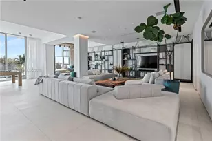 650 NE 32nd St, Miami, FL 33137 - Photo 2